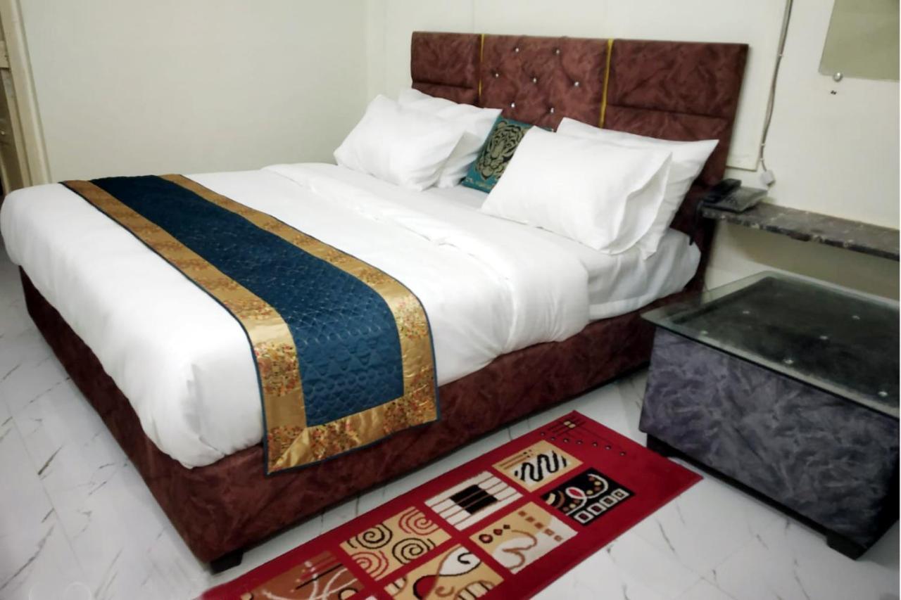 Hotel Kumkum Chhaya Panna 외부 사진